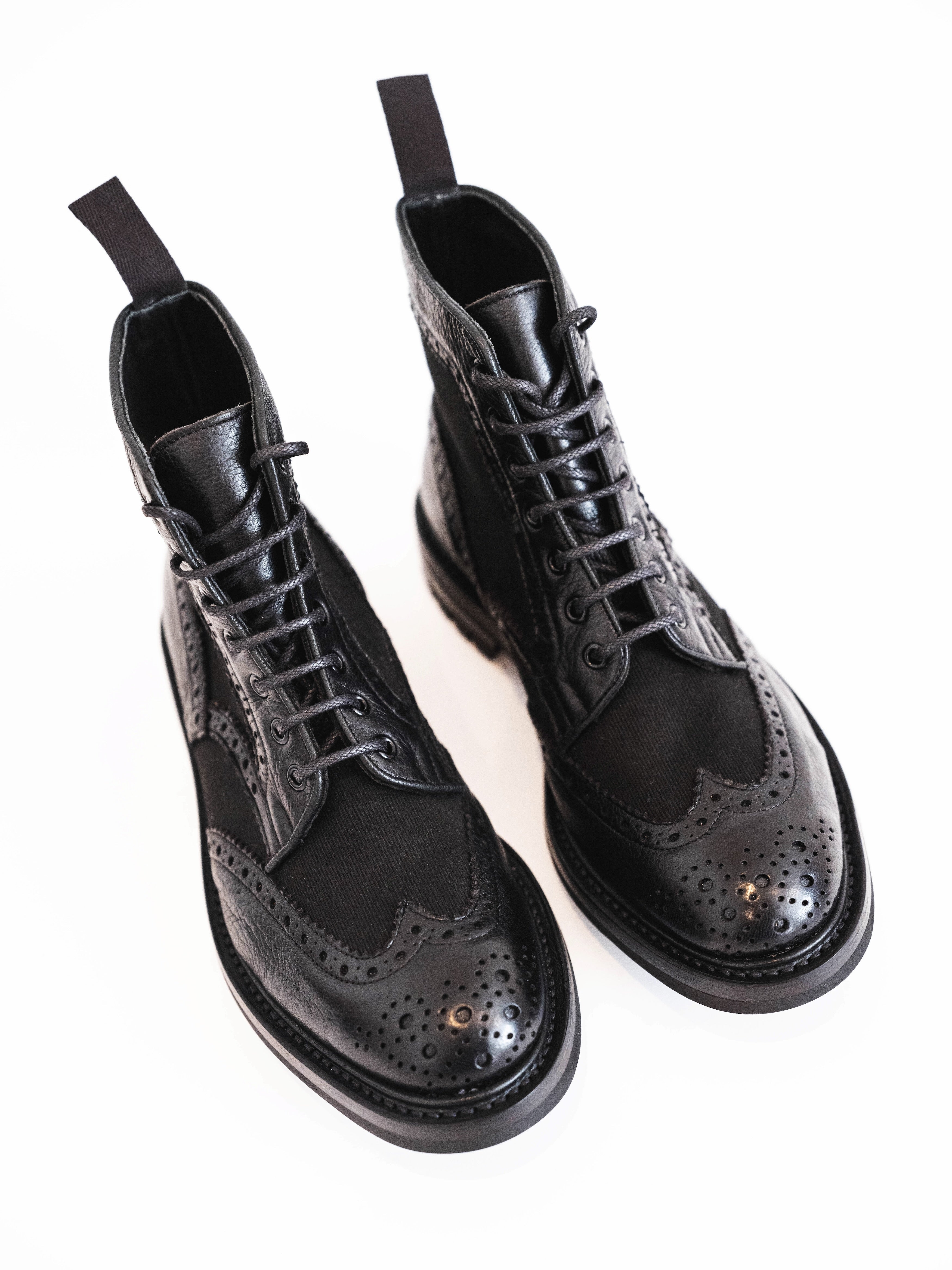 TRICKER'S TWO TONE BROGUE - BLACK