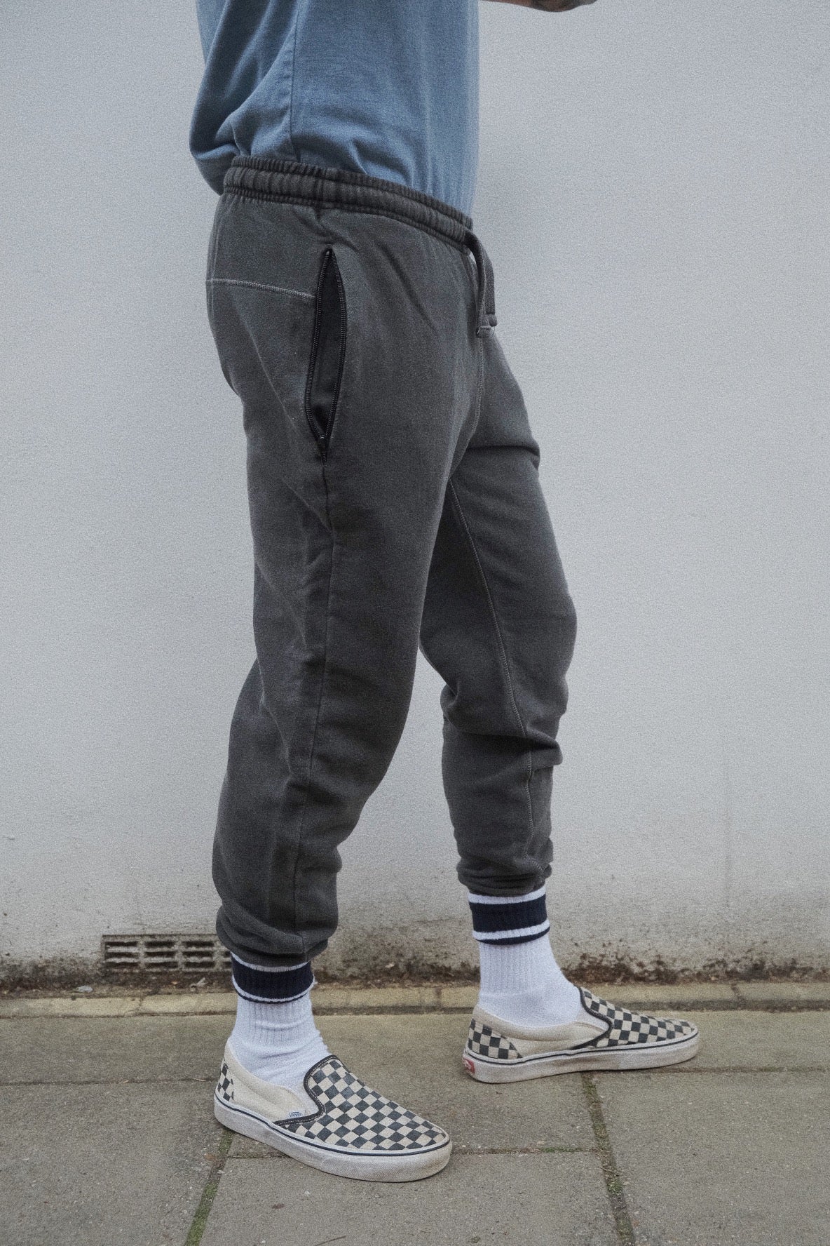 English Jogger  - Washed Charcoal