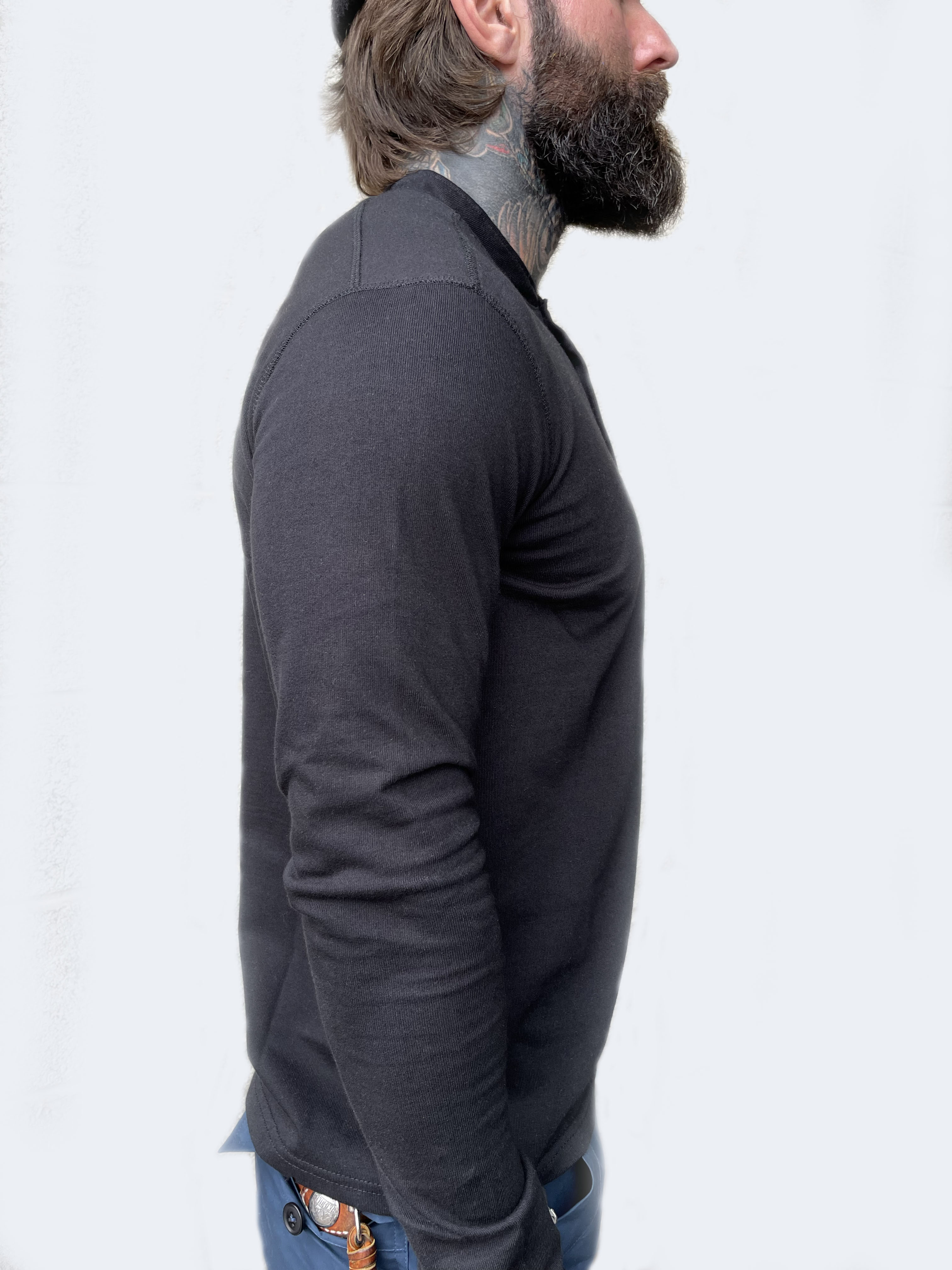 Henley - Black