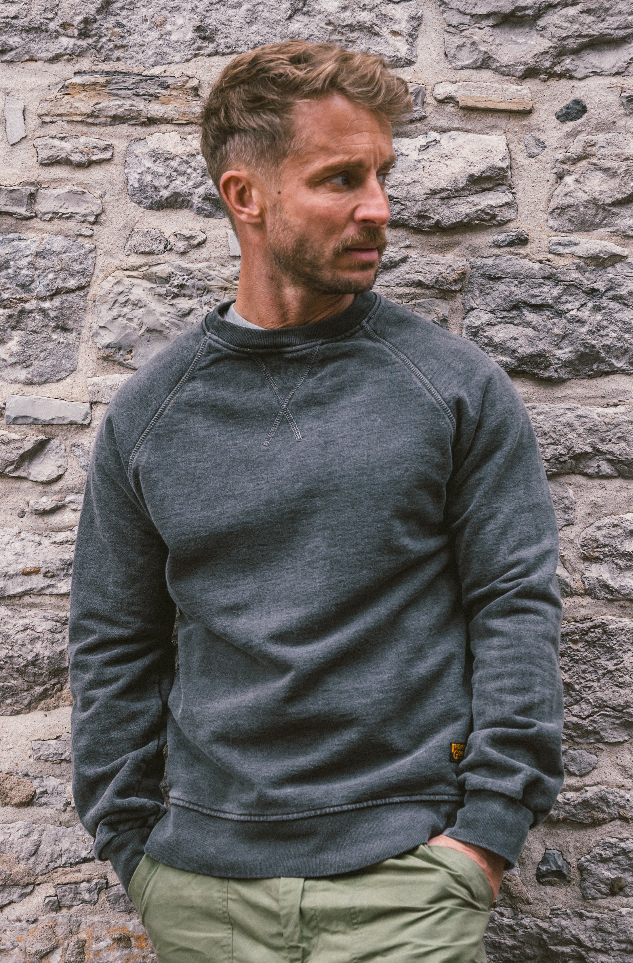 English Sweatshirt - Washed Charcoal
