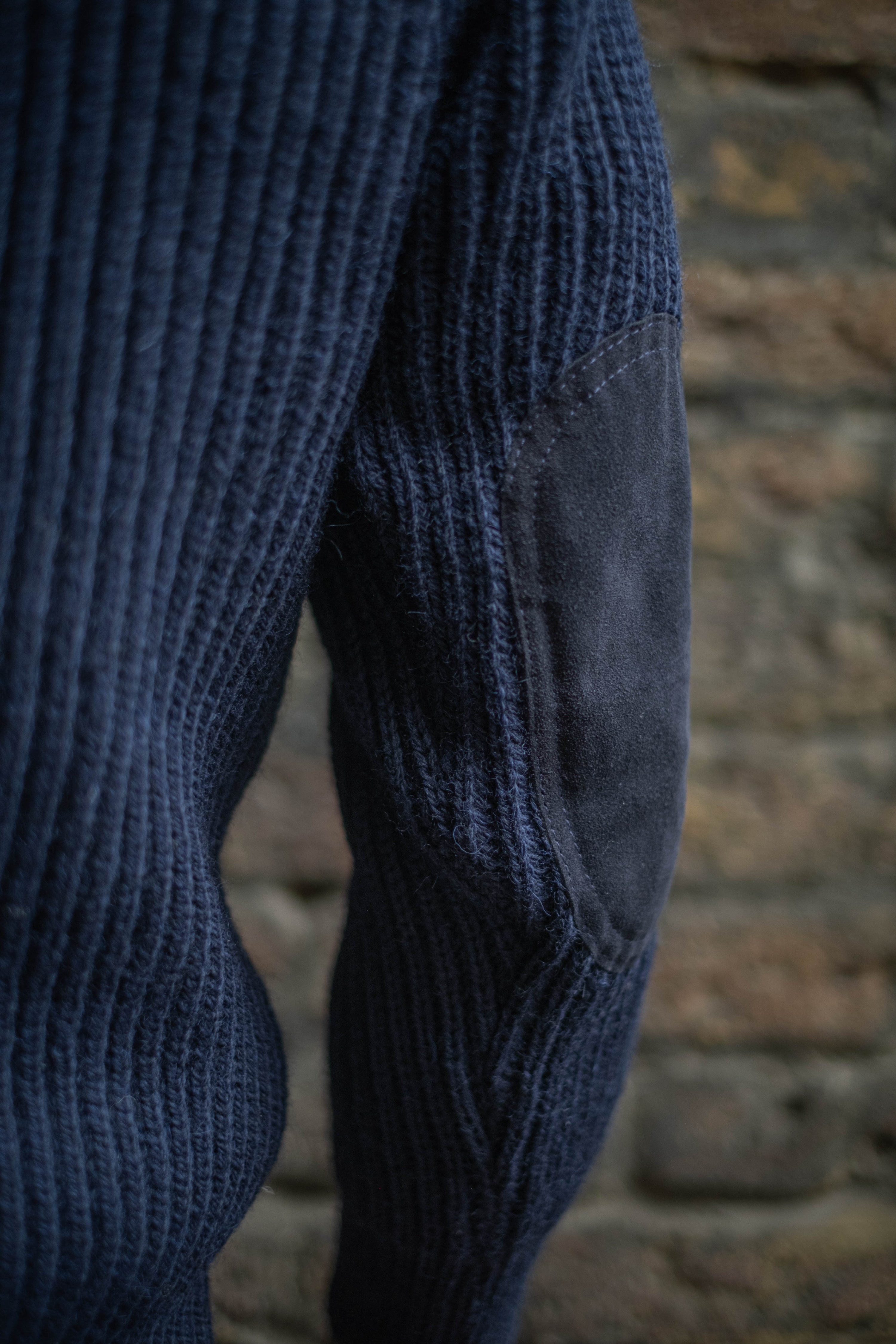 Shooters Sweater - Navy