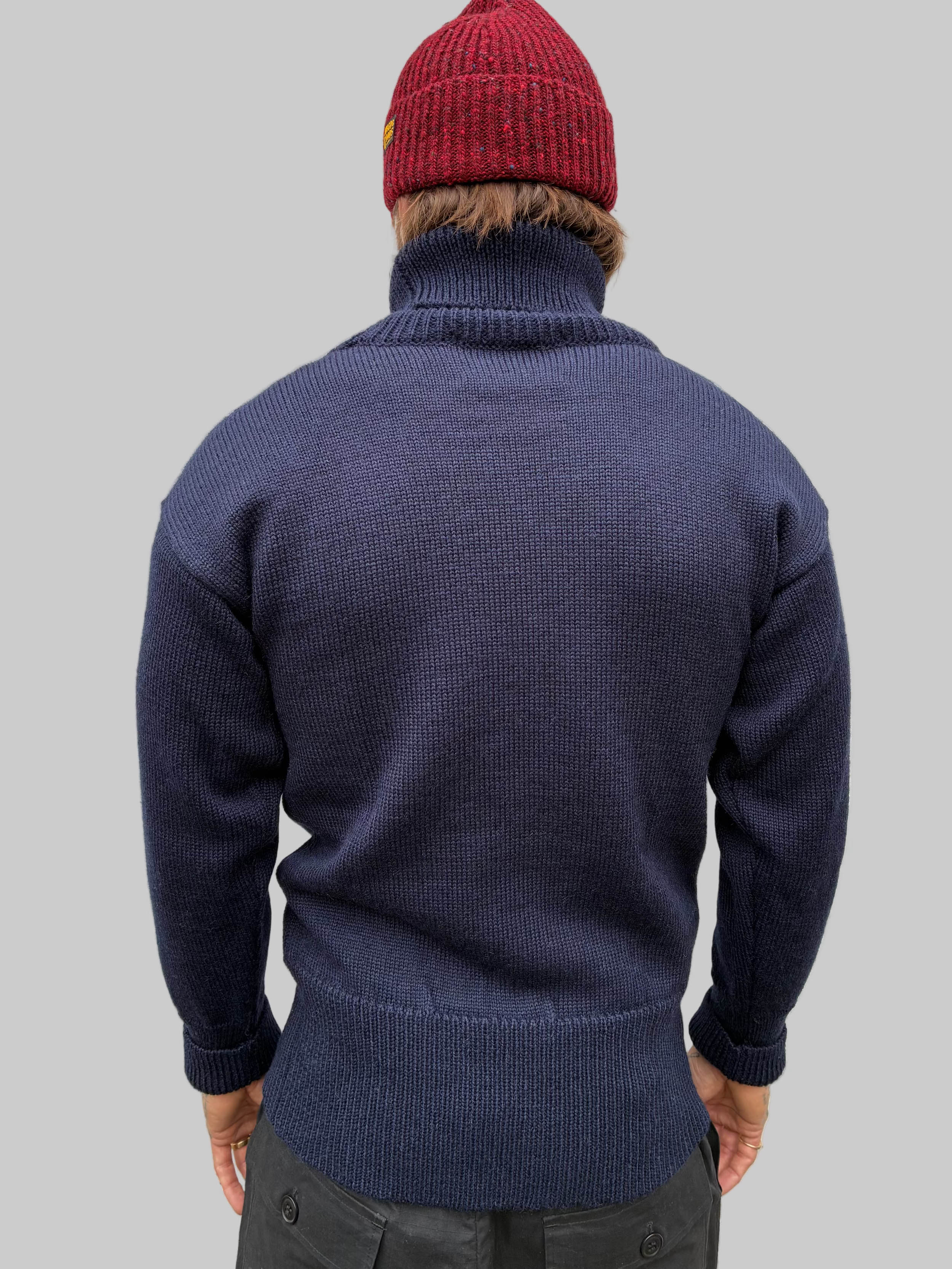 Submariner Sweater - Navy