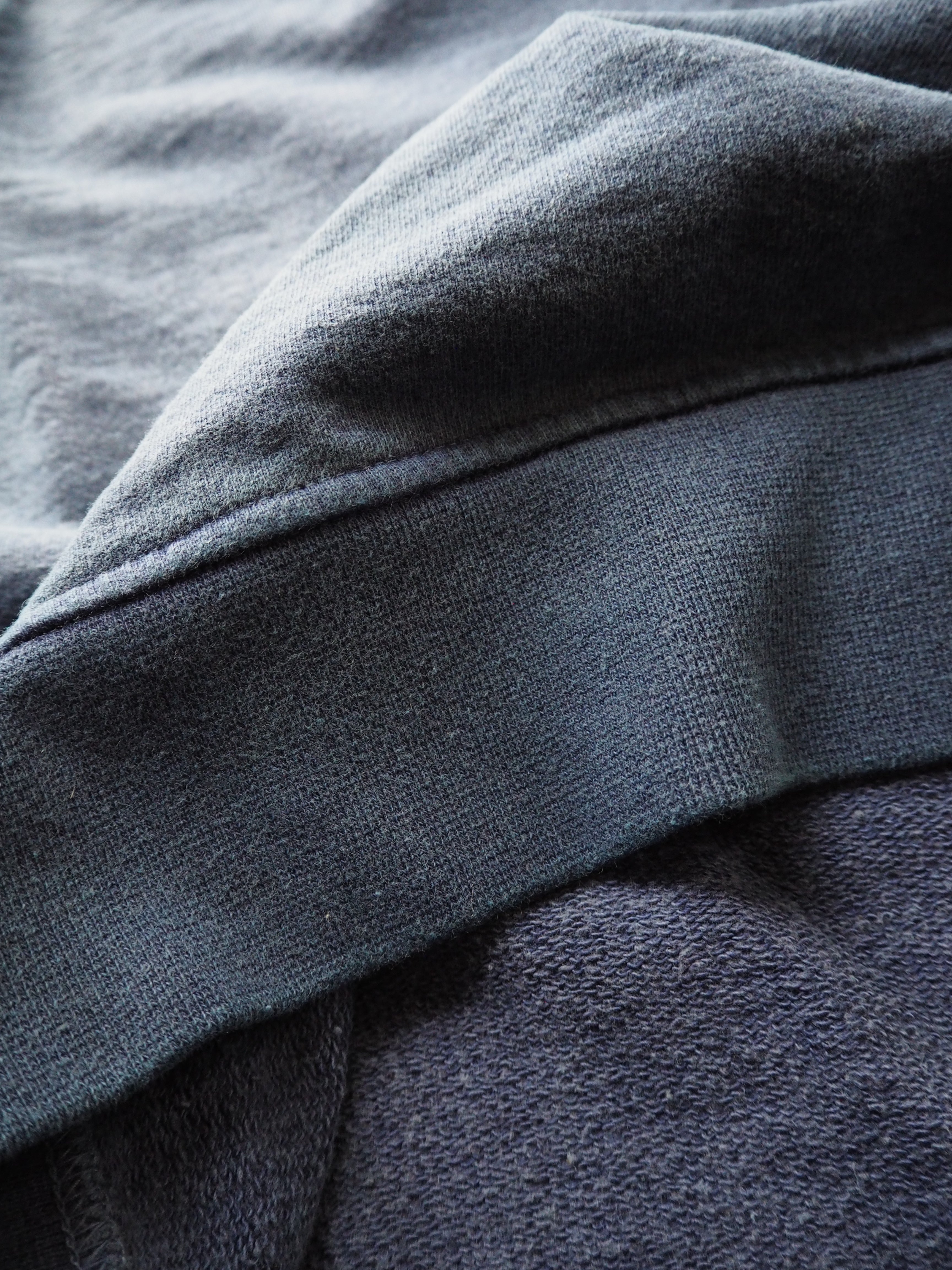 English Sweatshirt - Washed Blue