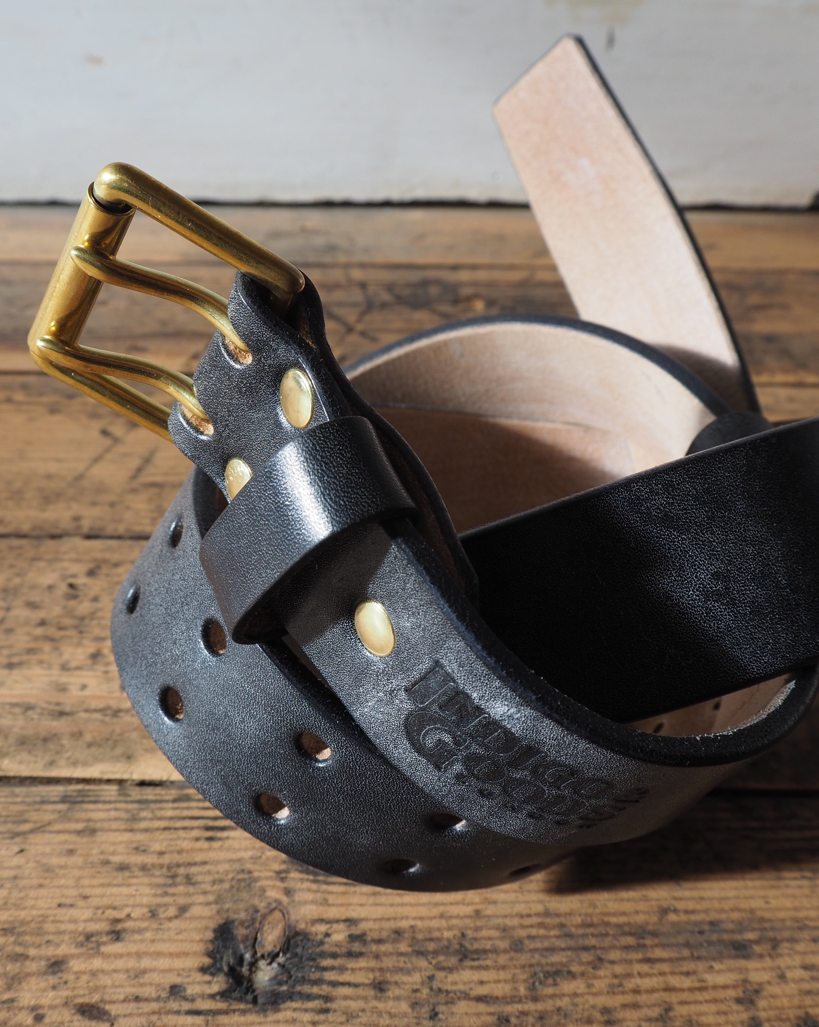 LIFETIME LEATHER BELT - OAK BARK TANNED - BLACK