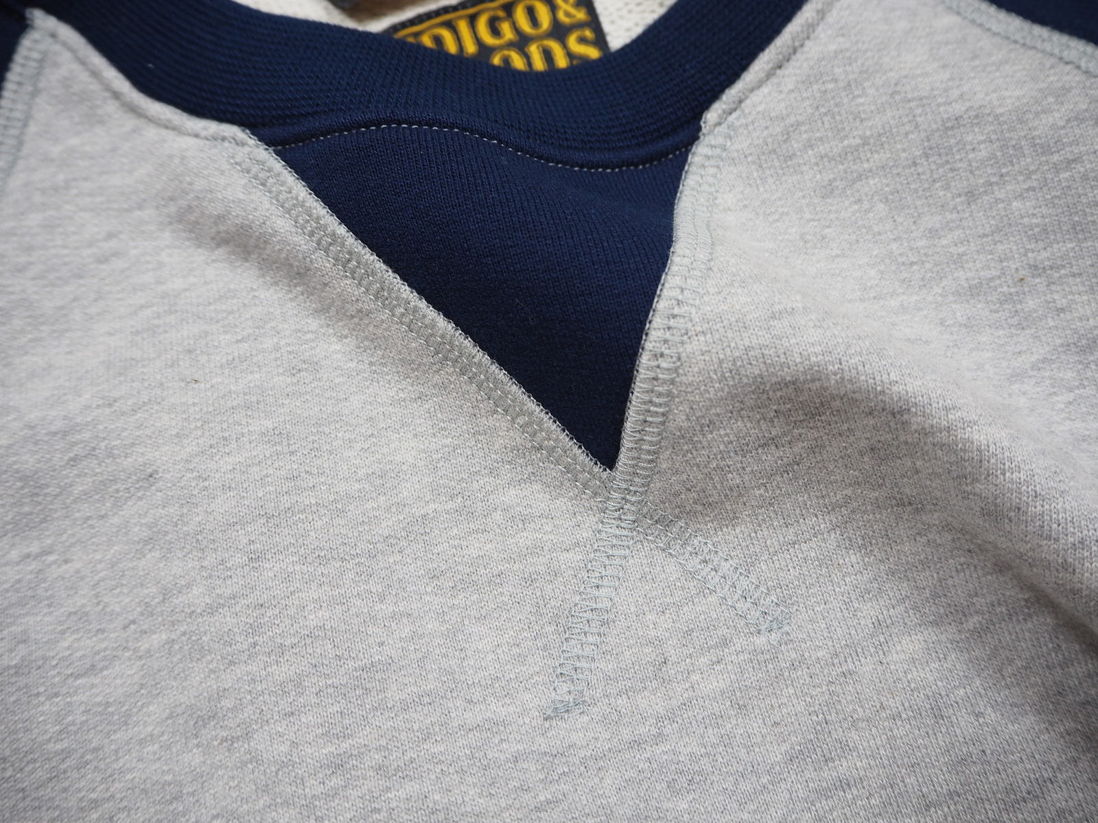 English Contrast Sweatshirt